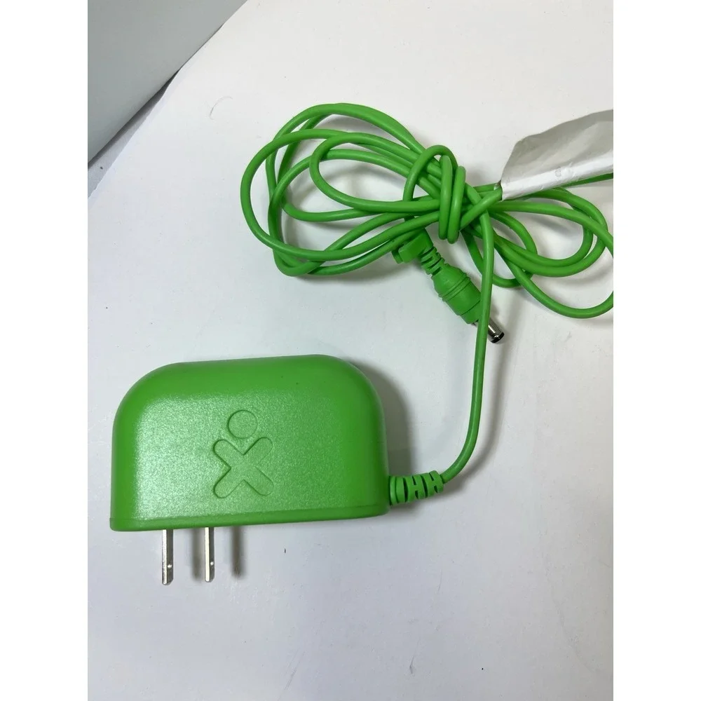 OLPC XO-1 Kids Laptop Computer - One Laptop Per Child - w/ Power Adapter